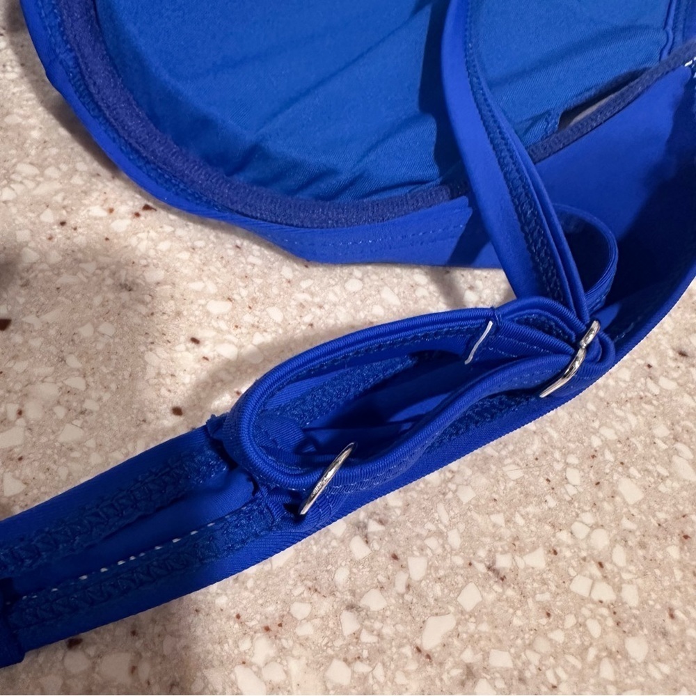H2OH Swim Bikini “Posh” Top Electric Blue, Padded, Tie Back Adj. Straps XL - Picture 6 of 15